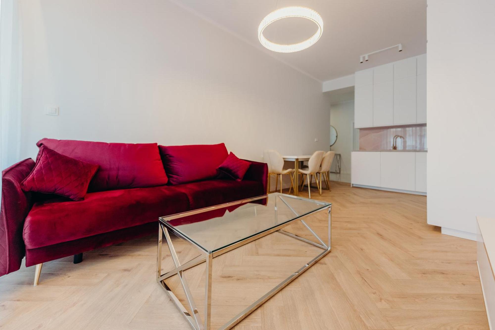 3 Bedrooms Premium Bella Rosa For 8 Guests With Ac And Underground Parking Жешув Экстерьер фото